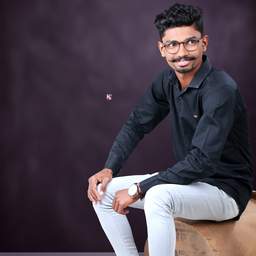 Profile picture of Omkar Yadav on picxy