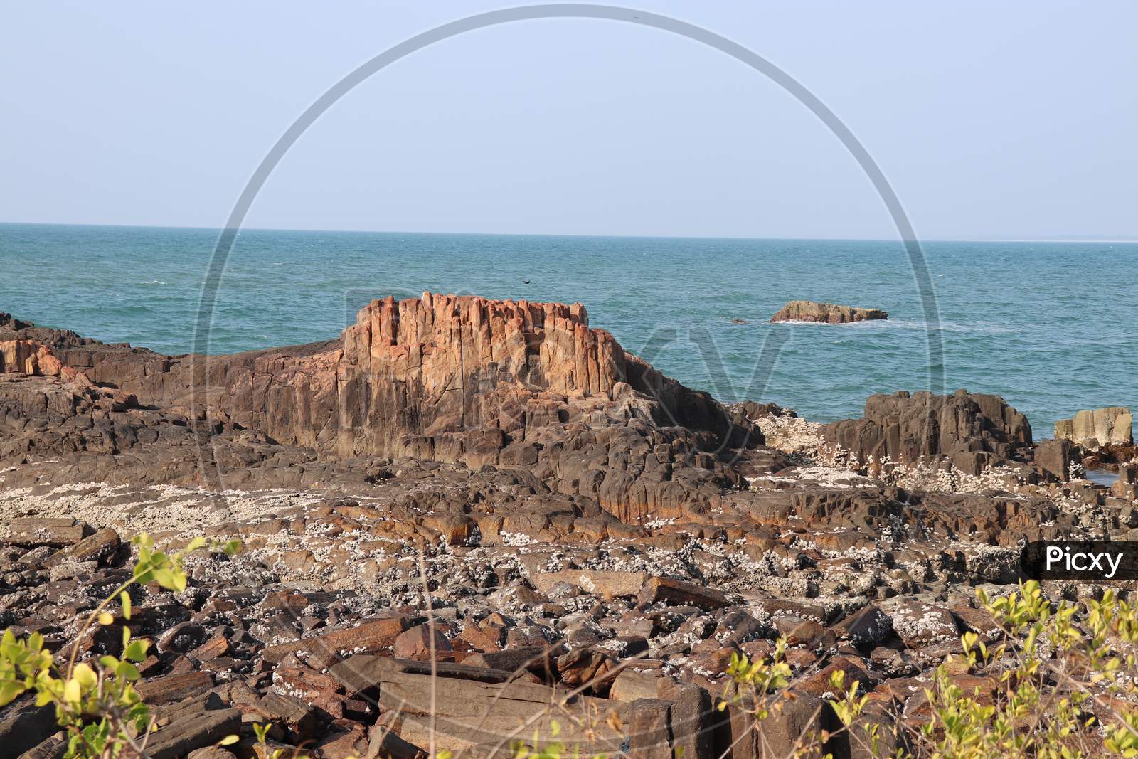 island ofhexagonal rocks