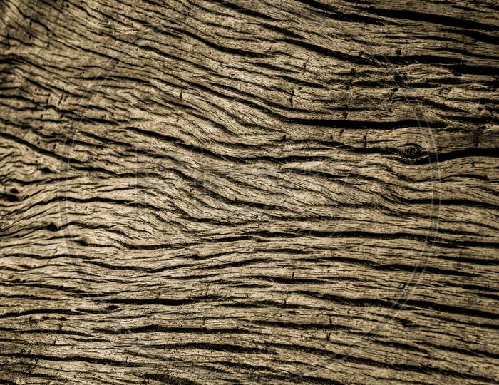 Unique texture on wood