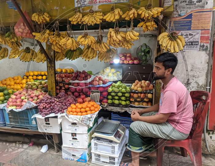 Retailer fruits shop in Dhaka