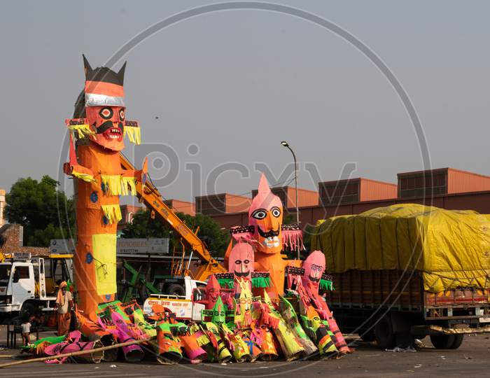 Ravana effigies being sold for Ravan Dahan before Dussehra at Ravan Mandi, Jaipur, Oct 23, 2020