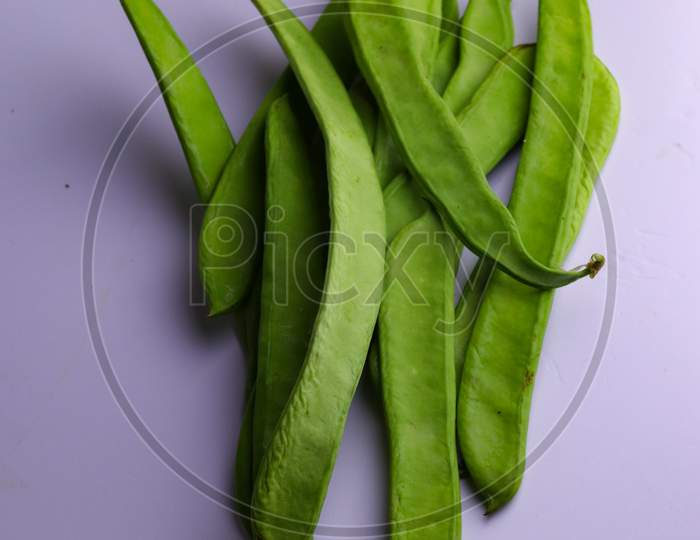 Fresh Green Flat Beans