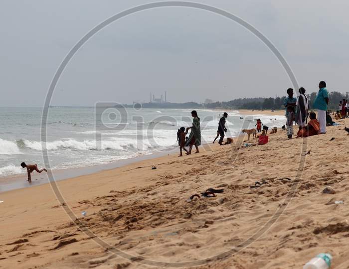 Crowds Of People And Tourists Were Seen Around The Seashore Of Madras To Get Relief From The Humidity And Heat.