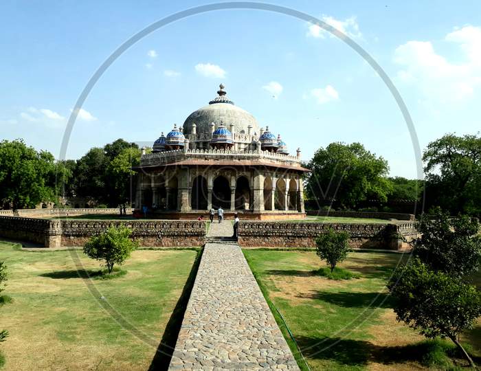 Humayun's Tomb campus stock image