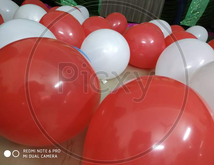 Red white party Ballon