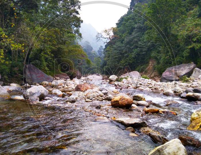Rimbi River in Pelling