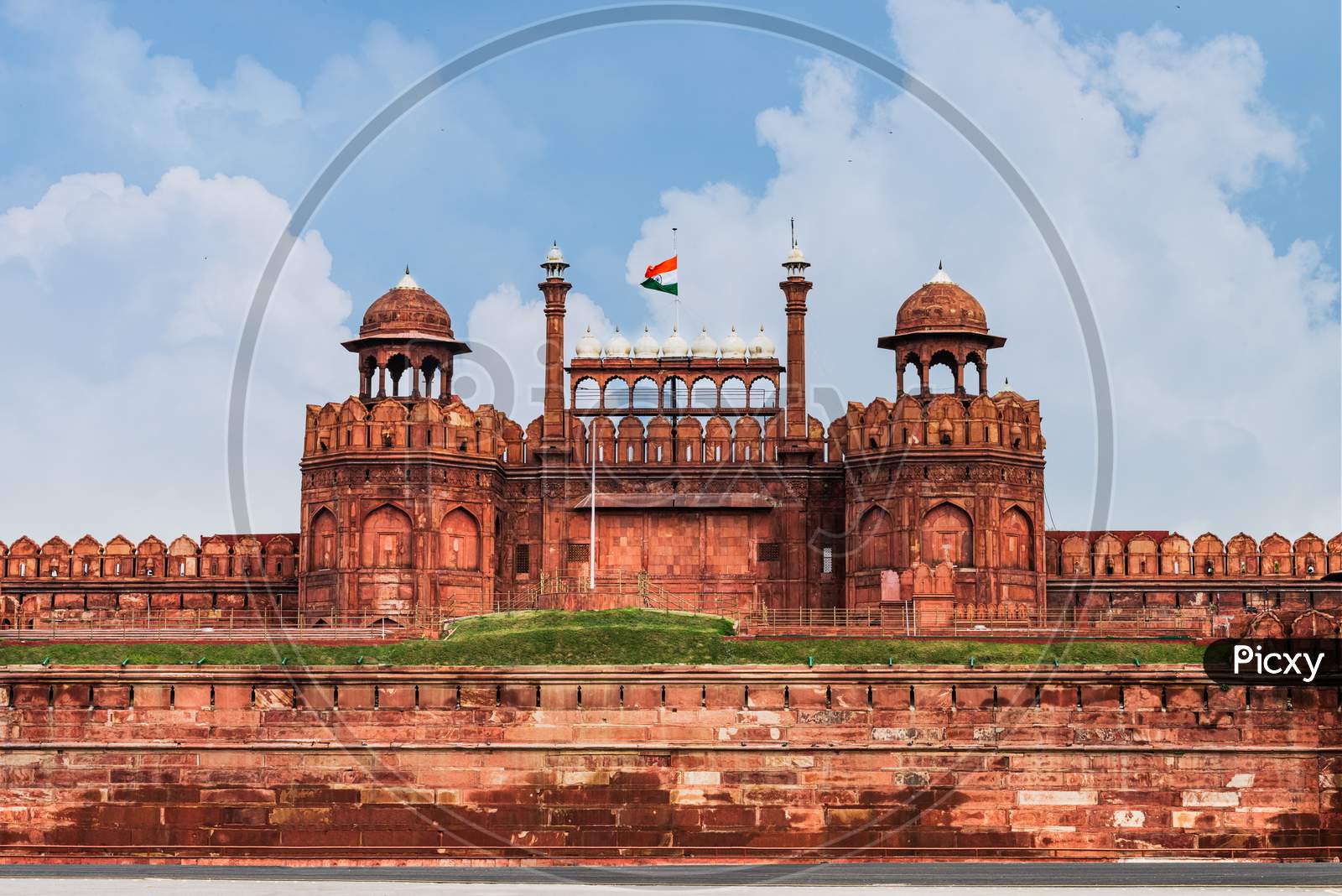 Red Fort of Delhi with Indian Flag