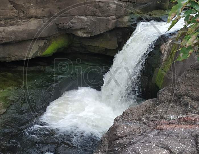 mini waterfall