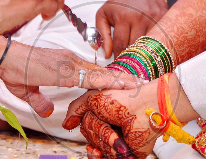The Tradition Of Getting Married In Hindu Religion