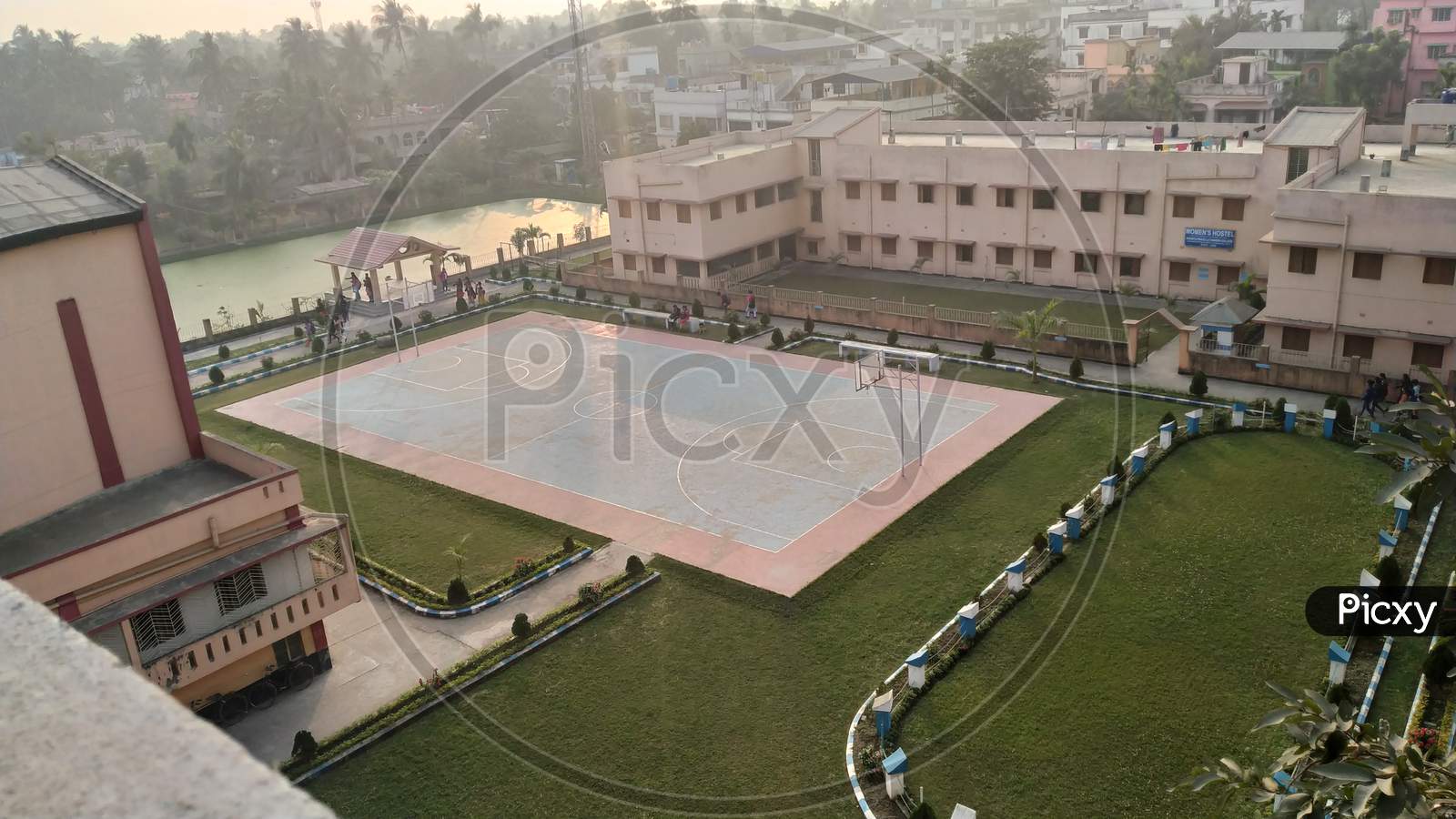 Image of APC college basketball court YO330121 Picxy