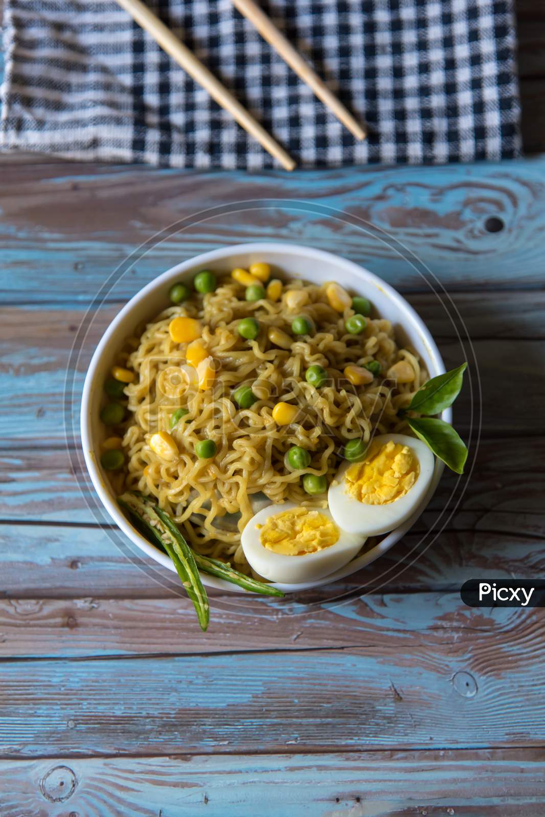 A bowl of ready to eat instant noodles