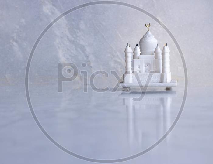Marble Made Miniature Taj Mahal
