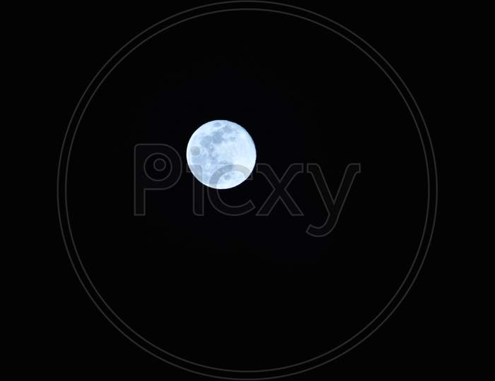 Blue moon shot