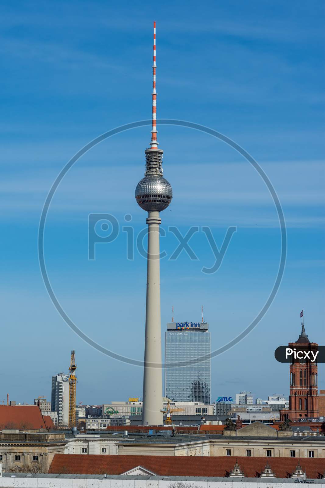 Berliner Fernsehturm, Berlin Tv Tower, Iconic Symbol Of Berlin, Germany