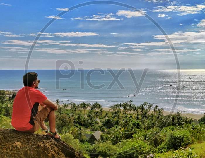 Sea gazing at Chapora Fort, Goa