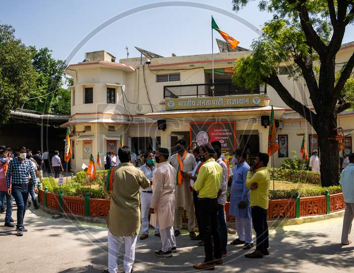 Bhartiya Janta Party BJP supporters gather at State BJP office to join the 'Halla Bol' protest in regarding the failures of the state government in crime prevention against women, Jaipur, 5 October, 2020