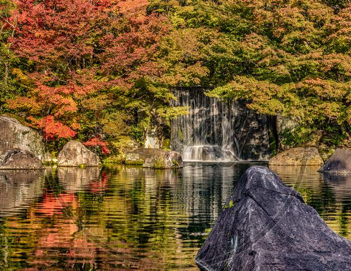 Beautiful Kokoen Garden During Autumn Foliage Season In Himeji City, Japan