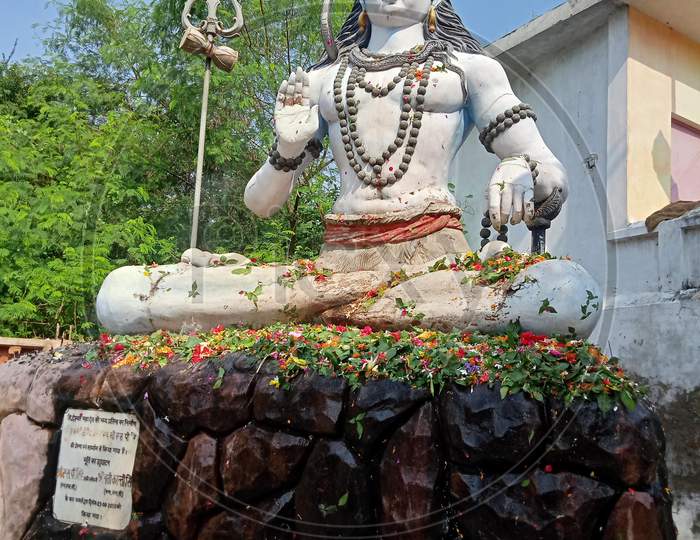 Statue of lord Shiva, Siddheshwar mahadeva.
