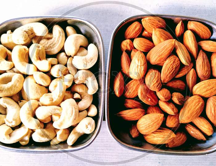 Almonds and cashew nuts together dry fruits