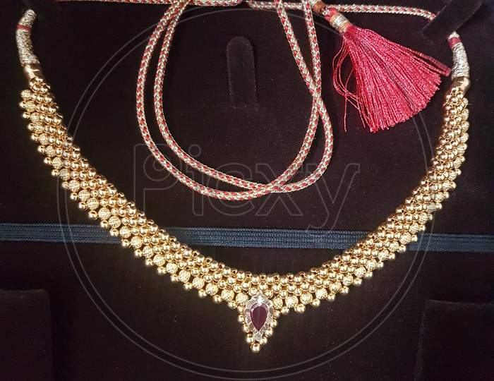 Maharashtrian Jewel - Thushi