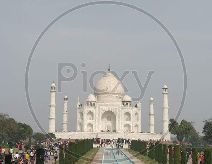 Beauty of Agra - The Taj Mahal