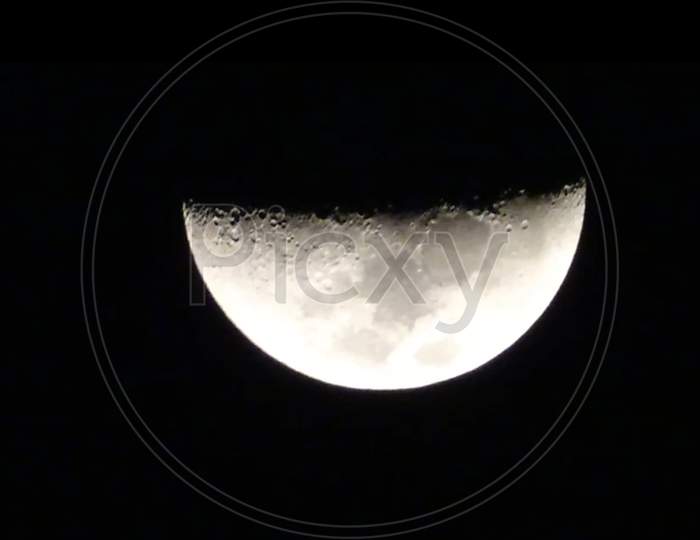 Half moon night picture