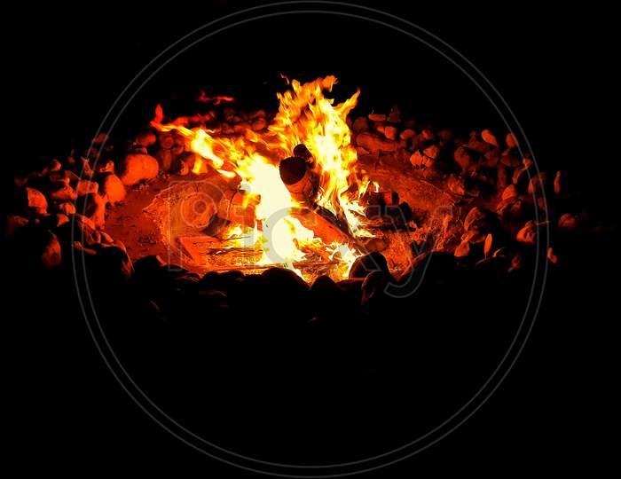 Campfire, Nightshot and Hot flames