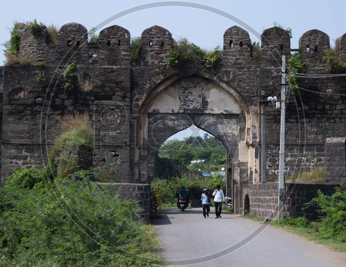 Close View Of Kalaburagi Fort Entrance Gate In Kalaburagi