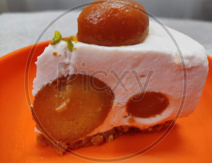 Gulab jamun cheesecake