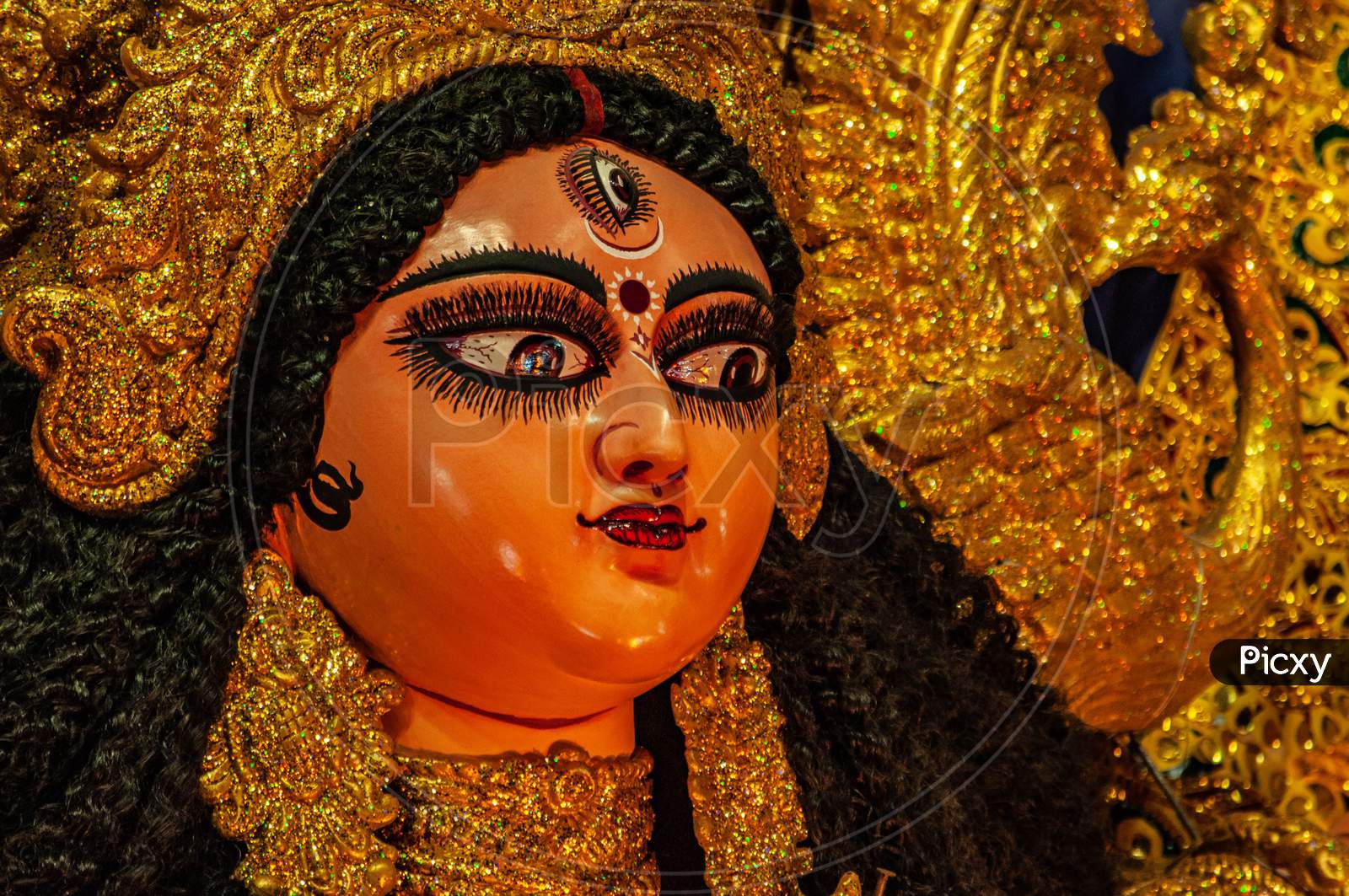 the-picture-depicts-the-emotions-of-durga-maa-during-the-bijoya