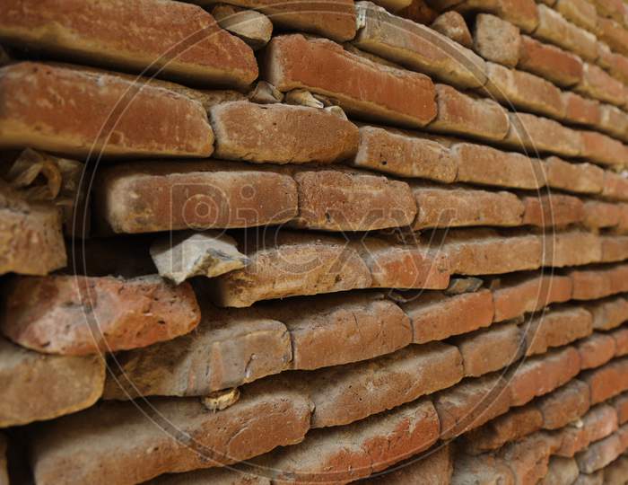 rust wall stone wall stone bricks 13