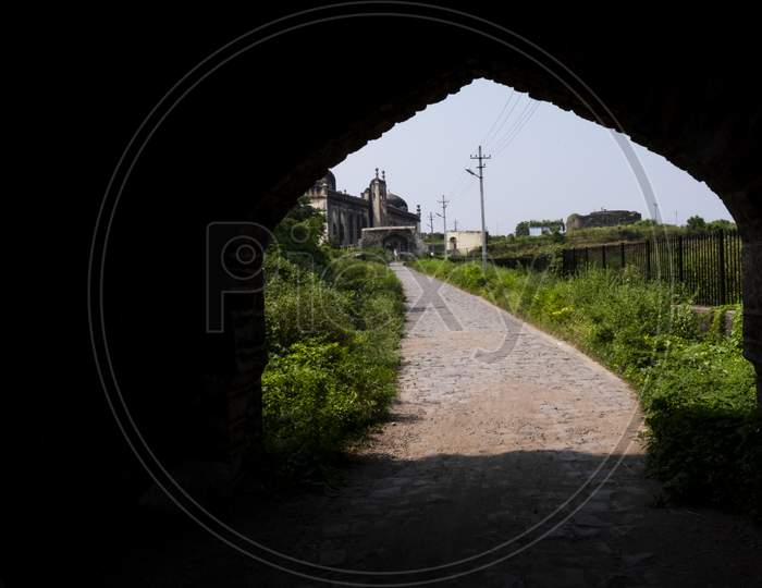 Jamia Mosque Footpath Isolated In Arch