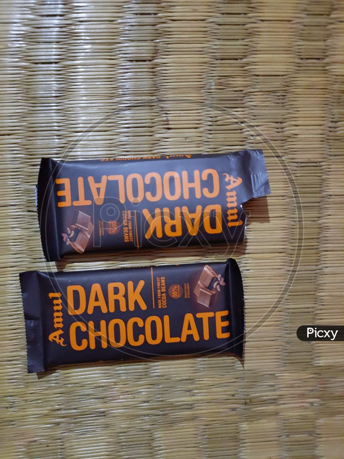 Dark chocolate.. 🍫