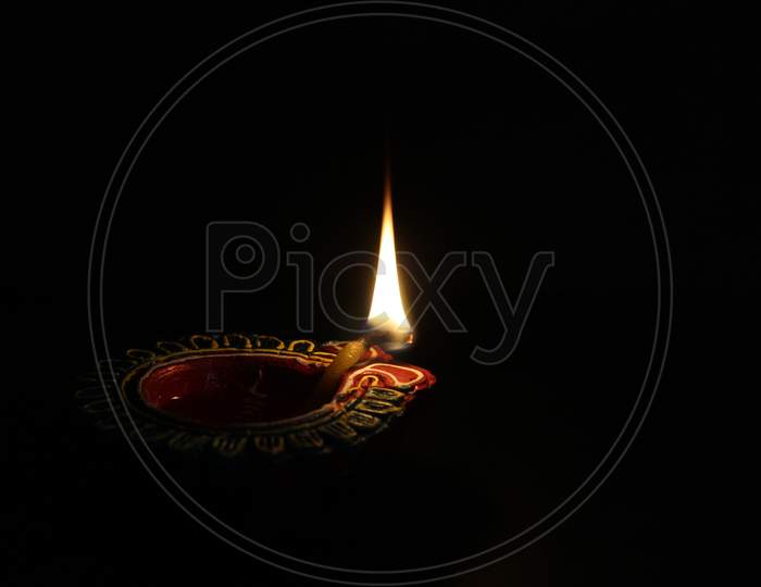 Wallpaper Of A Oil Lamp For Diwali