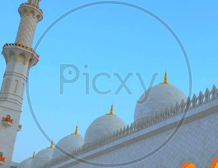 Beautiful View Of United Arab Emirates Mosque