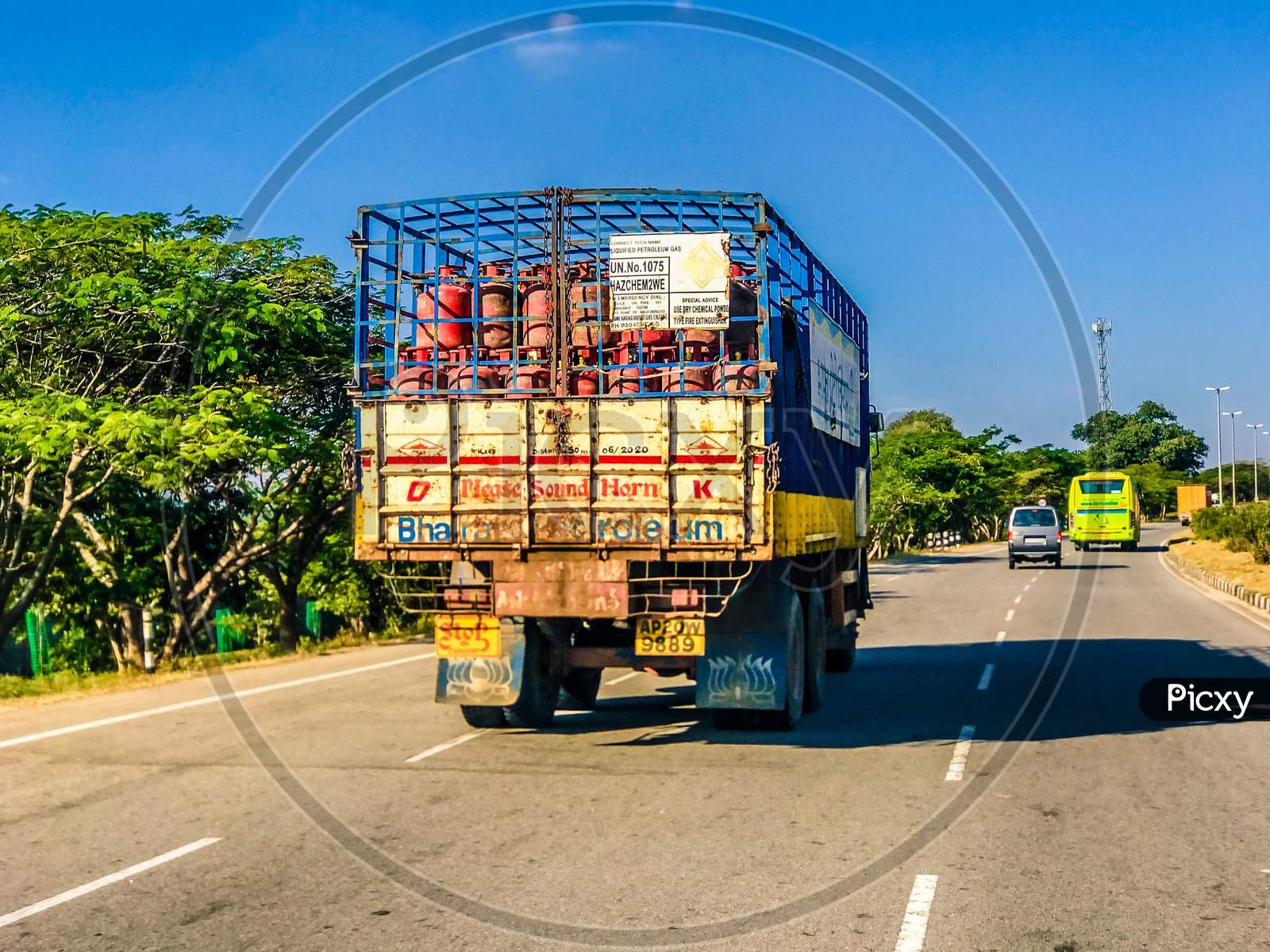 Gas Cylinders Lorry or Truck moving on National Highway 44, Nagpur Highway