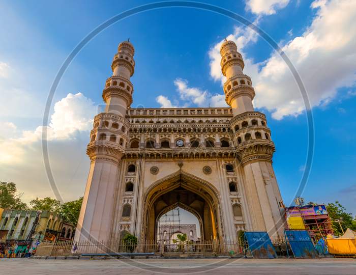 Charminar Front View without crowd