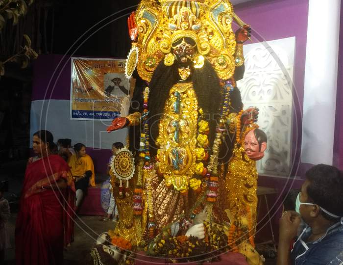 Kali Puja visarjan