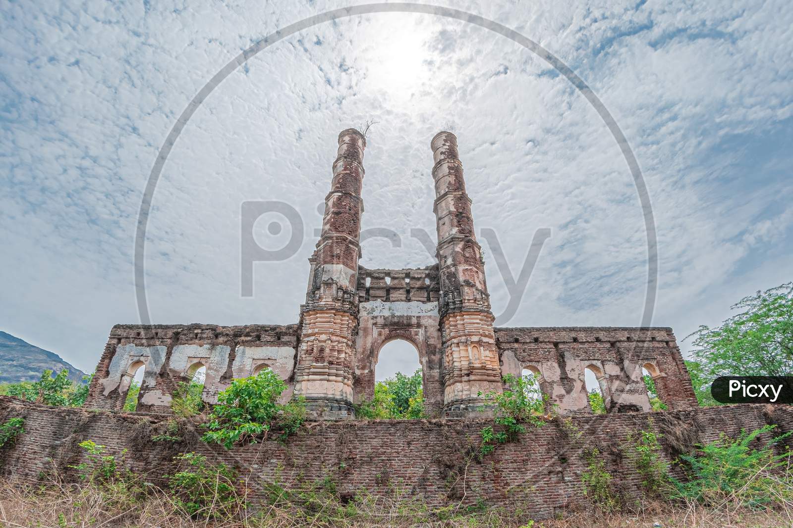 Heritage Iteri Masjid of Champaner also known as Amir manzil( brick tomb). Champaner-Pavagadh Archaeological Park, a UNESCO World Heritage Site, is located in Panchmahal district in Gujarat, India