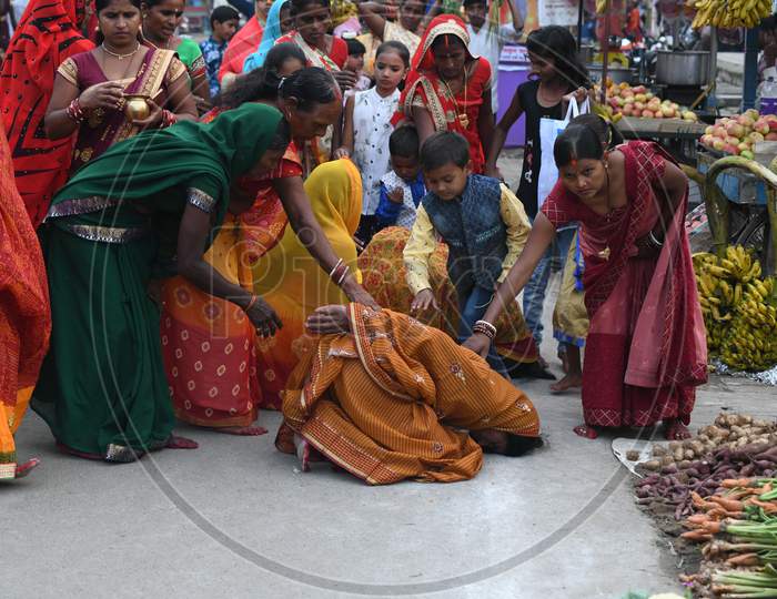 Hindu devotee during Chatth