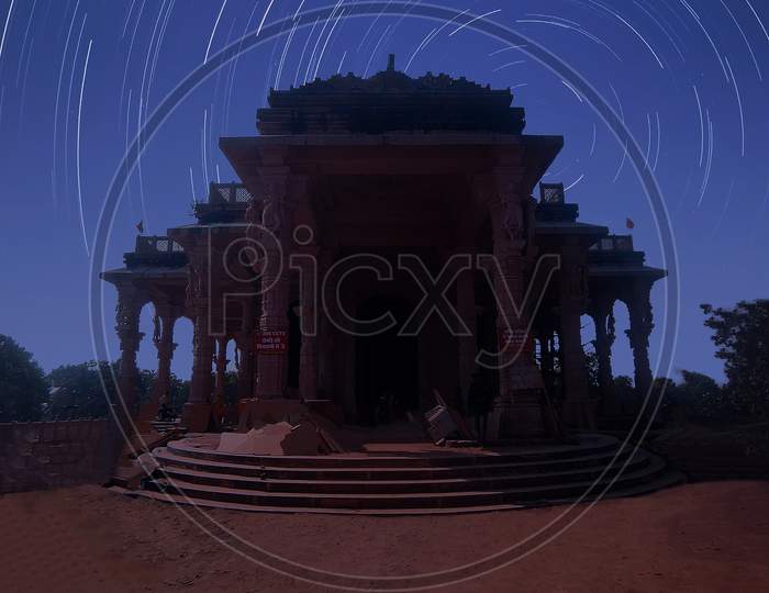 Temple - Exotic nighttime scene