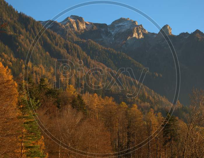 Autumn mood in Triesenberg in Liechtenstein 18.11.2020