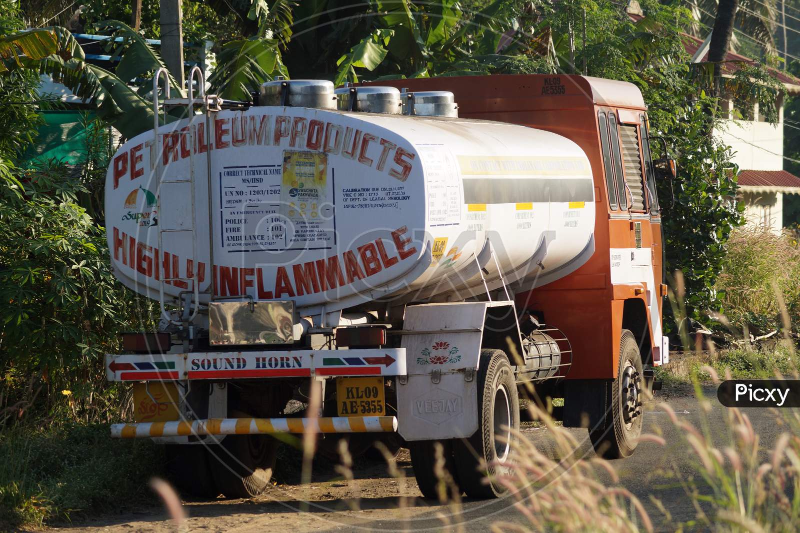 Thrissur, Kerlala, India - 11/20/2020: Tanker Lorry Parked In The Road Side