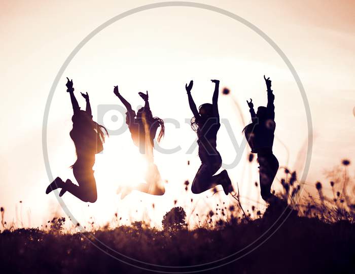 Silhouette Of Youngster Celebration Against The Sky . Happy Woman Wallpapers .
