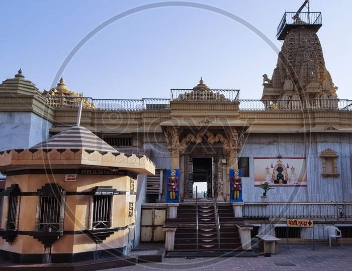 Digamber Jain Temple Navsari