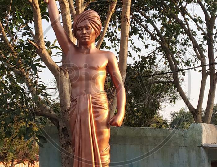 Birsa Munda bronze statue