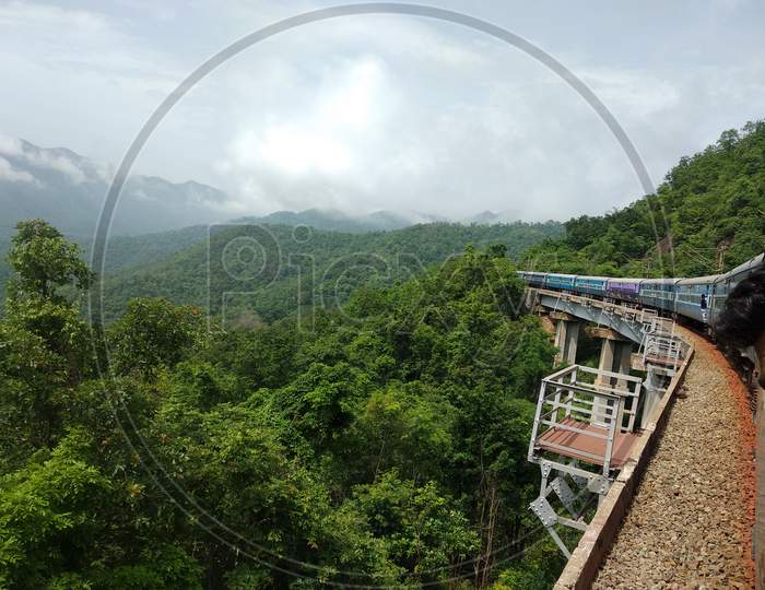 Mobile Photography, Araku hills Waterfalls, Araku Hills, Araku Train Journey Diaries, Greenary, Andhra Pradesh Tourism