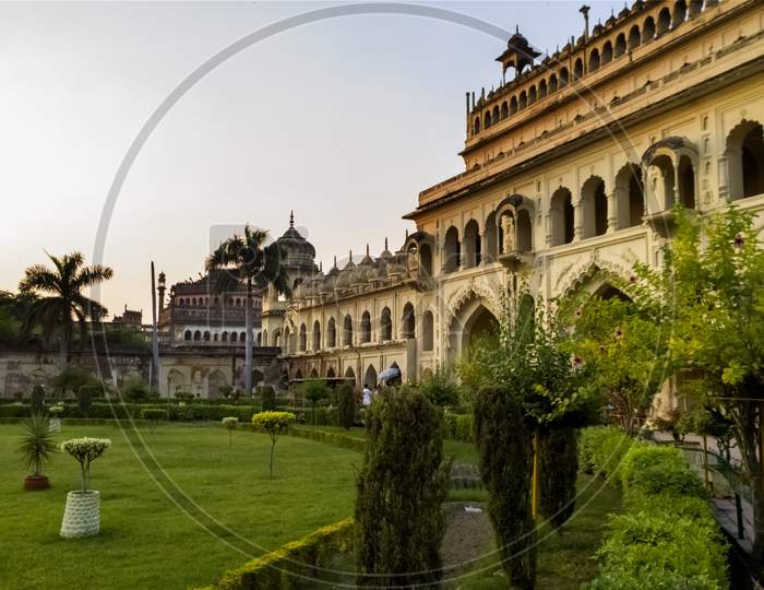 Heritage Gate Of Lucknow Bhool Bhulaiyya