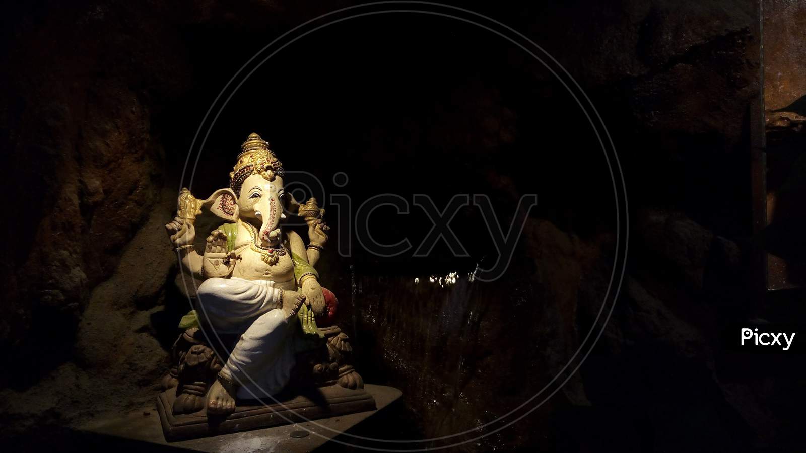 4,565 Ganesh Black Images, Stock Photos, 3D objects, & Vectors |  Shutterstock