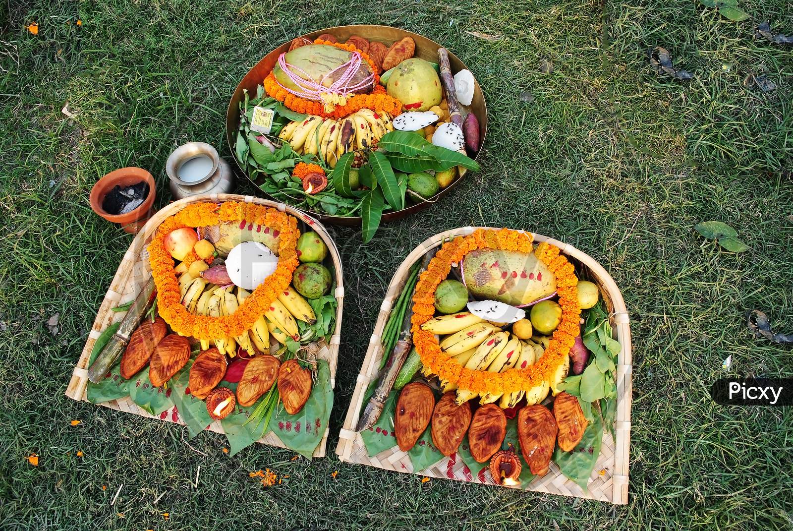 The offering trays of Chat puja festival.